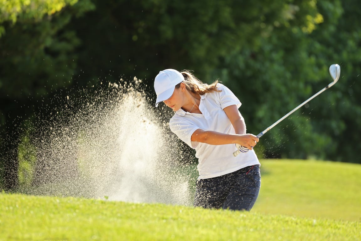 5 Tips to Achieve the Perfect Golf Swing