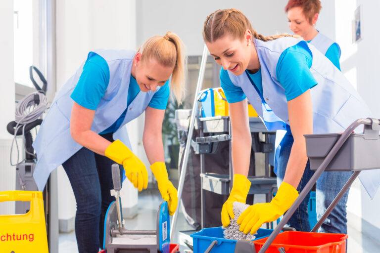 5 Errors in Hiring a Commercial Cleaning Company and How to Avoid Them