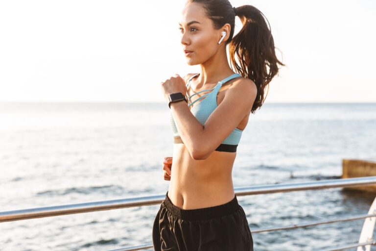 Fashionable Fitness: Best Running Accessories for Women