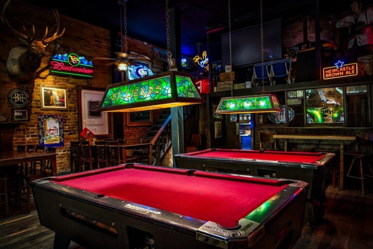 How the Online Reservation System BookGame.io is Revolutionizing Billiard Club Management