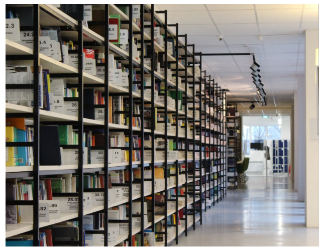 Faith and Knowledge Combined: Chinese Christian Bookstores in Singapore