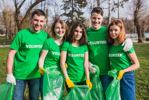 Types of Volunteering: How to Make a Wise Impact (2024)