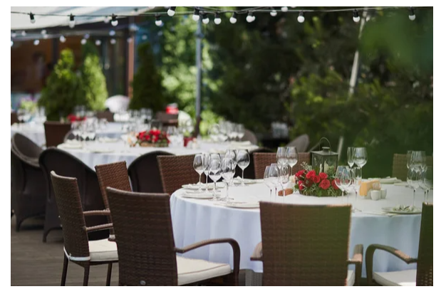 Table Rental Tips for Hosting a Memorable Event