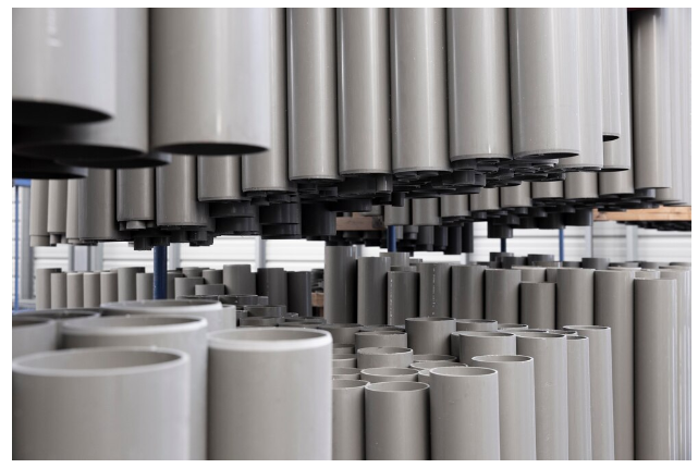 Innovations and Sustainability in Plastic Tube Manufacturing