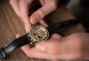 5 Ways to Spot Genuine High Quality Watches 1