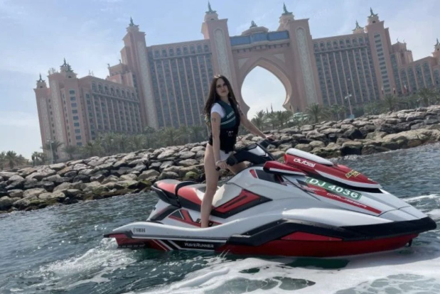 jet ski