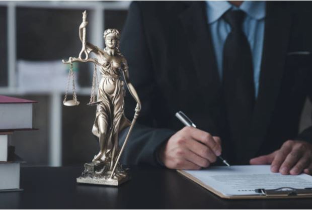 How to Choose the Best Employment Law Firm for Your Case