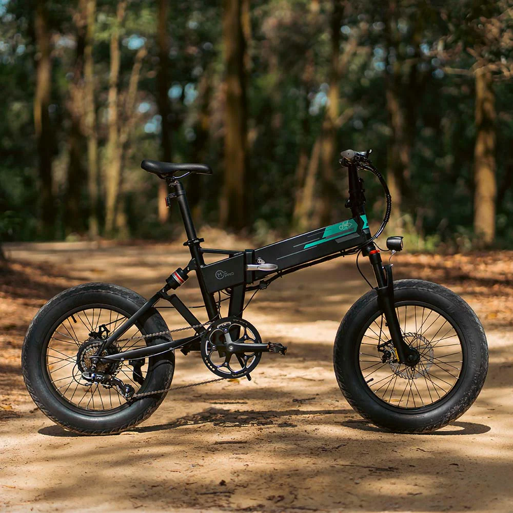 Fiido Folding Electric Bikes Fold in a Second Go Anywhere