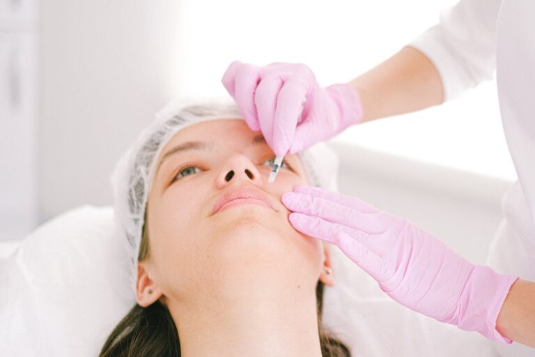 What to Expect from Your First Plastic Surgery Consultation