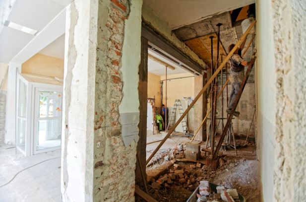 Refinancing for Renovations: How to Fund Your Dream Home Without New Debt