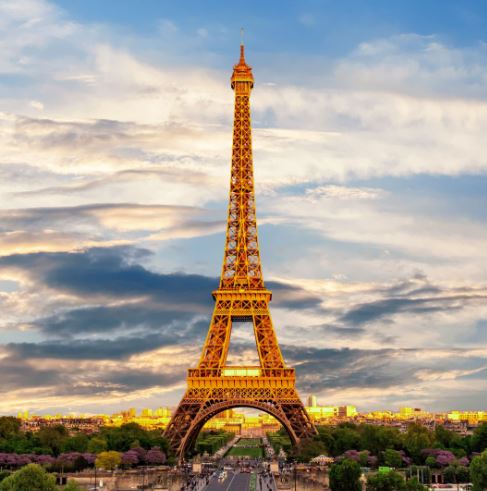Exploring Europe’s Most Loved Destinations with eSIM: France, Italy, and Turkey