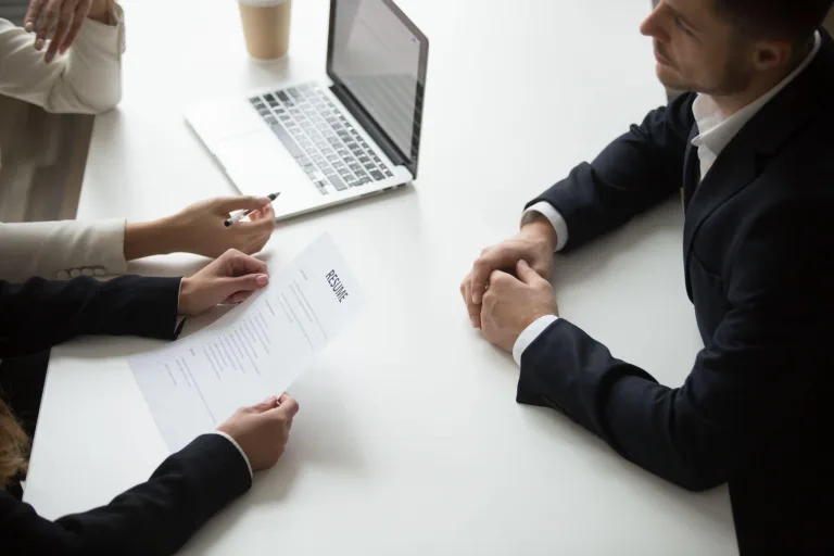 How to Break Into the Energy Industry: A Guide for Job Seekers