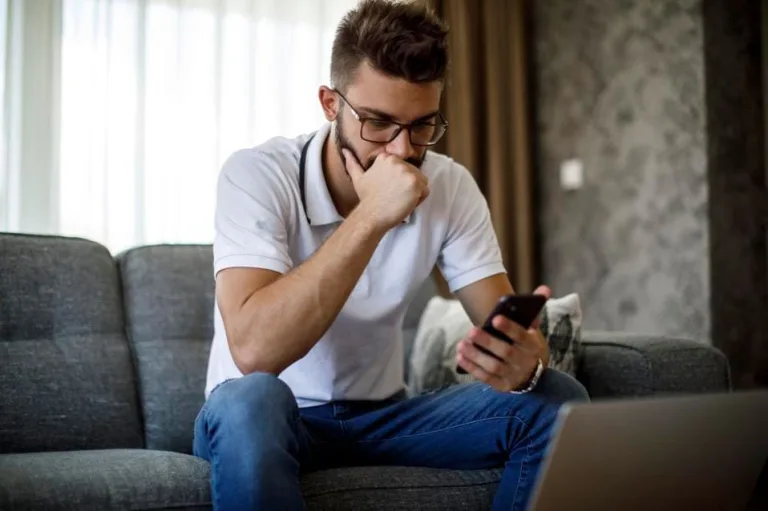 7 Career Moves PMs Regret in Hindsight (And What to Do Instead)