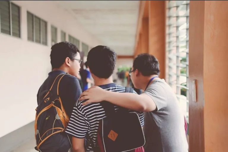 Here’s How Canadian Students Can Get A Diploma No Matter Where They Live