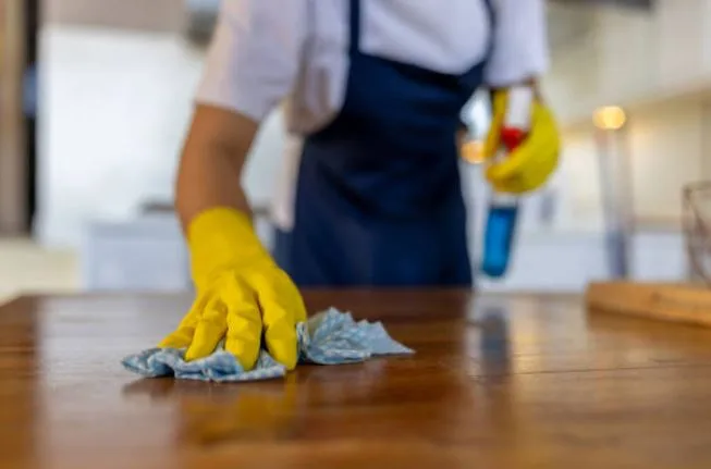 How to Choose House Cleaning Services for Seniors