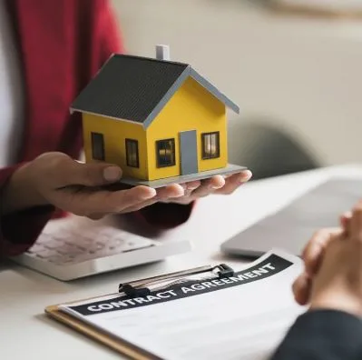 Homeowners Under Pressure: Rising Rates in 2025 Spark Surge in Refinancing and Investment Loan Strategies