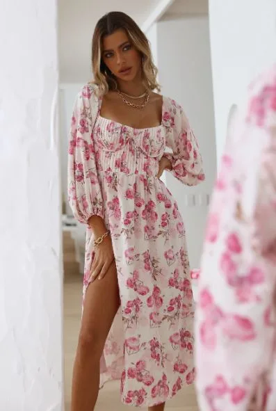 Effortless Elegance: Mastering the Summer Trends with Casual Dresses
