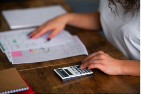 Understanding How to Use a Percentage Calculator for Everyday Math