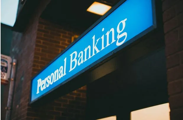 5 Warning Signs That It’s Time to Switch to a New Bank