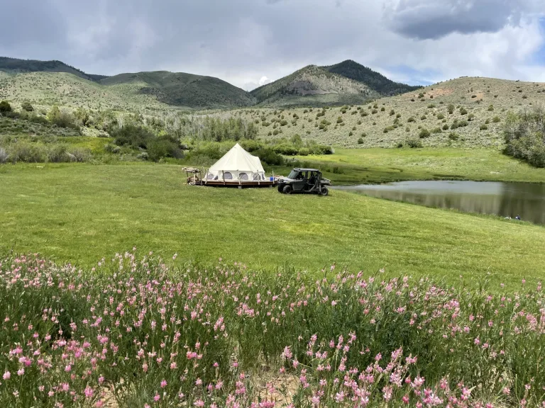 Glamping in Colorado: The Perfect Way to Enjoy Nature with Comfort