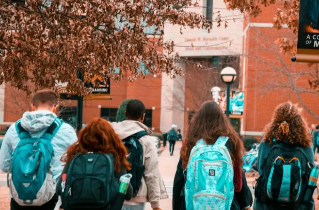 How to Incorporate Your Logo into Backpack Designs