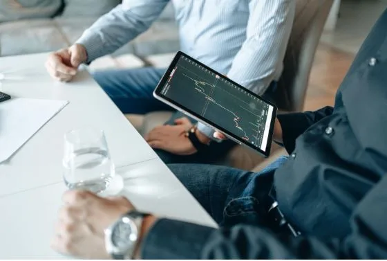 Custom Software Development for Logistics: Optimizing Efficiency and Growth