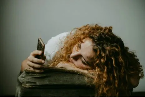 Digital Detox: The Benefits of Reducing Screen Use for Mental Health