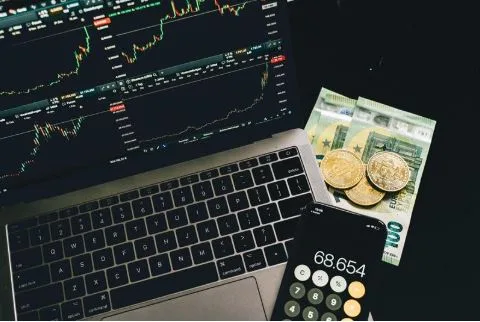 Solr Capital Launches Trade-Integrated Rewards Program to Enhance User Engagement