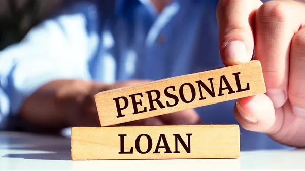 Salary Delayed? Here’s How an Instant Personal Loan Can Help You Avoid Late Fees