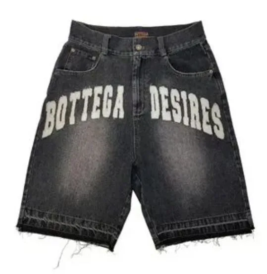 Bottega Desires and Bottega Shorts: Redefining Luxury Streetwear