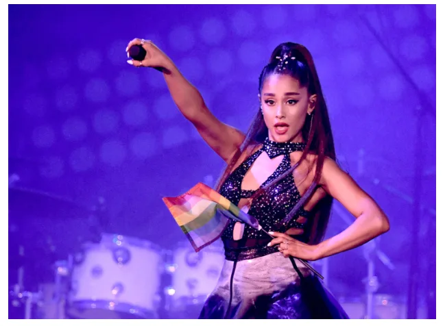 Decoding Ariana Grande’s Makeup-Free Moments: Beauty Secrets Behind Her Natural Glow