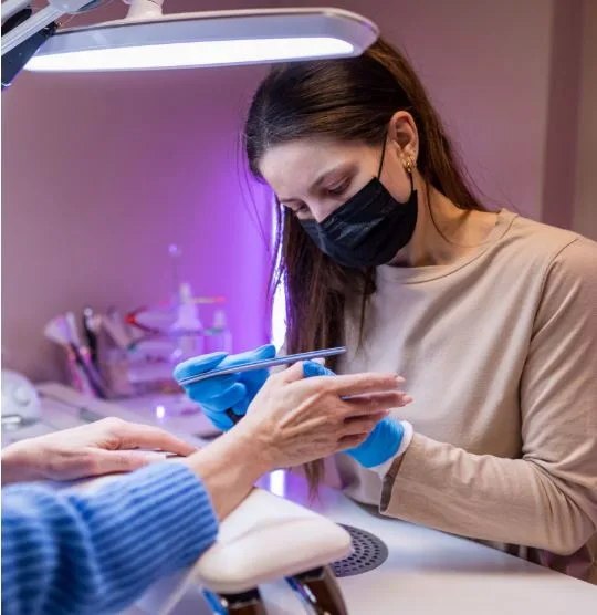 How Nail Stylist Training in Lille Prepares Students for the Beauty Industry