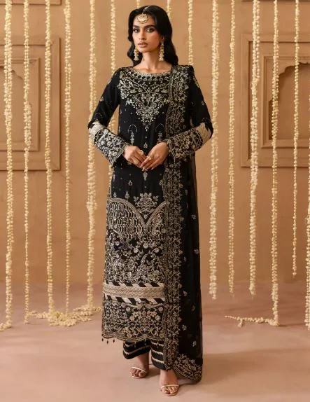 Luxury Chiffon: Redefining Elegance in Unstitched Formals