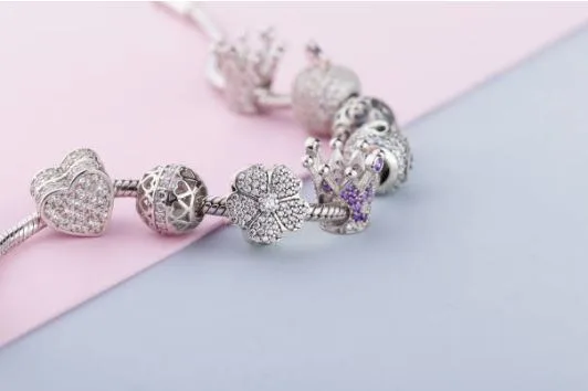 Why Symbolic Jewelry Makes the Perfect Gift