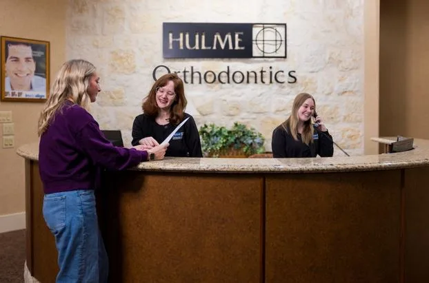 Top Rated Orthodontist in San Antonio: Hulme Orthodontics Sets the Standard for Excellence in Modern Orthodontic Care
