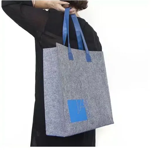Merging Fashion and Functionality: The Evolution of Custom Felt Bags and Women’s Sportswear