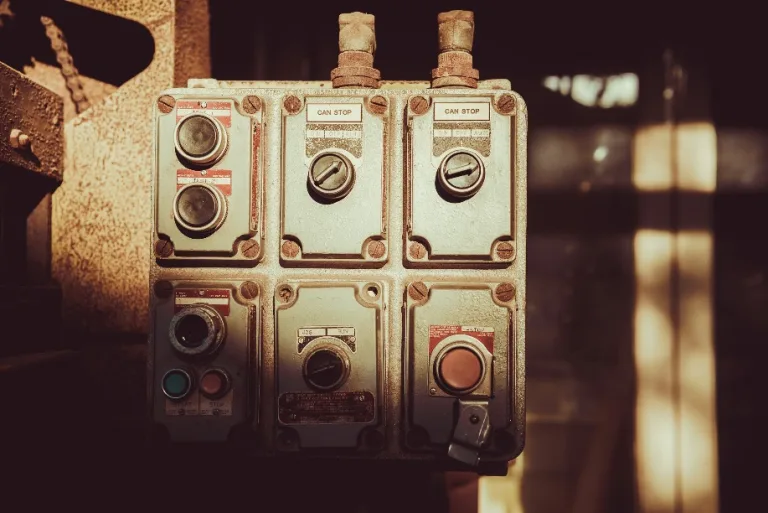 Common Heat Pump Problems and How Professionals Fix Them