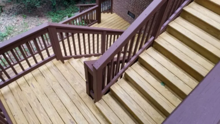 Dazzling Deck Defense: Securing Superior Staining Success with Specialists