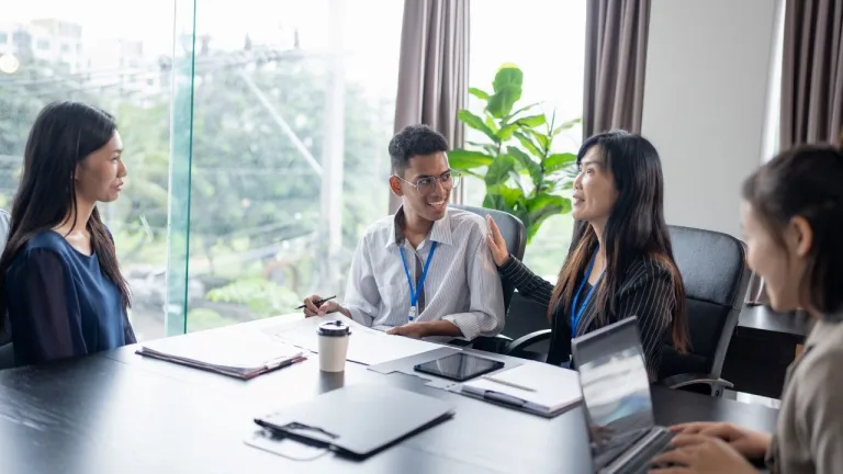 The End of Middlemen in Remote Hiring: A Look at Direct Staff Ownership