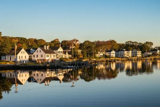 How To Build Durable Homes for Coastal Weather