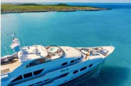 BahamasMotorYachts reveals top luxury yachts for 2026 as Exumas boom draws US charter clients