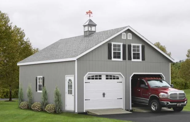 Single car garage vs carport: which is better for U.S. homeowners?