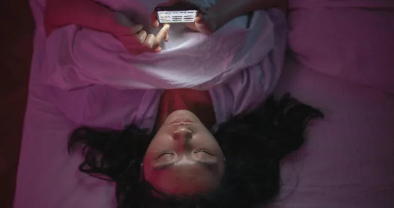 Social Media Fatigue Drives Demand for Passive Content Consumption Tools