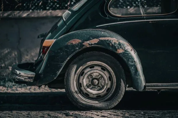 5 Signs It Is Better to Junk Your Damaged Car Than Repair It
