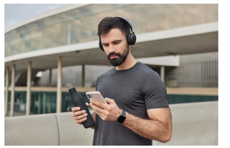 How MelBet Mobile Services Help Follow Sports Events