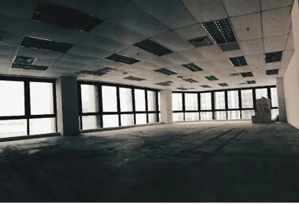 Reducing Risk While Planning a Business Relocation