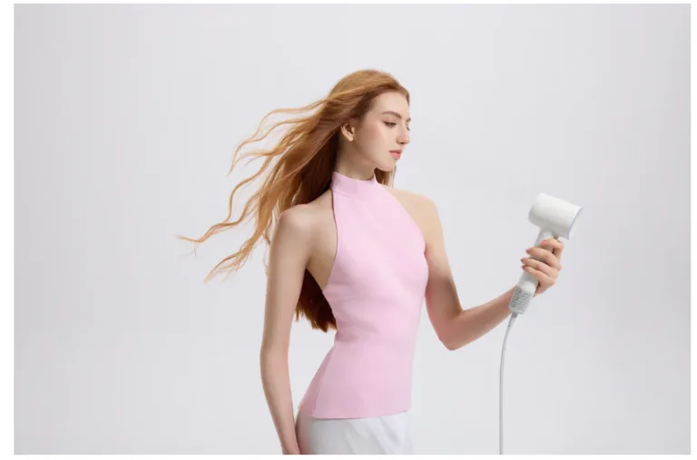 How Modern Hair Styling Tools Are Shaping Everyday Routines