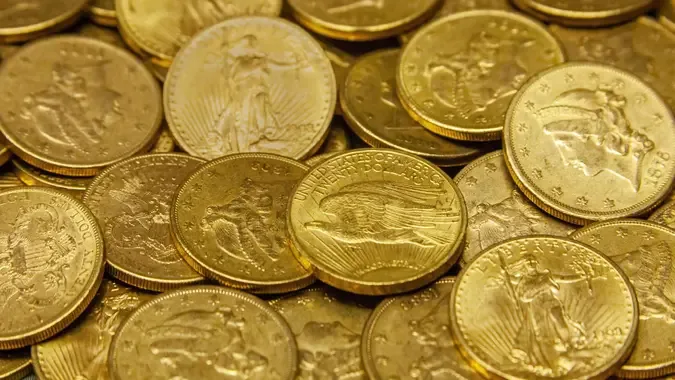 How do you determine the numismatic value of a coin?