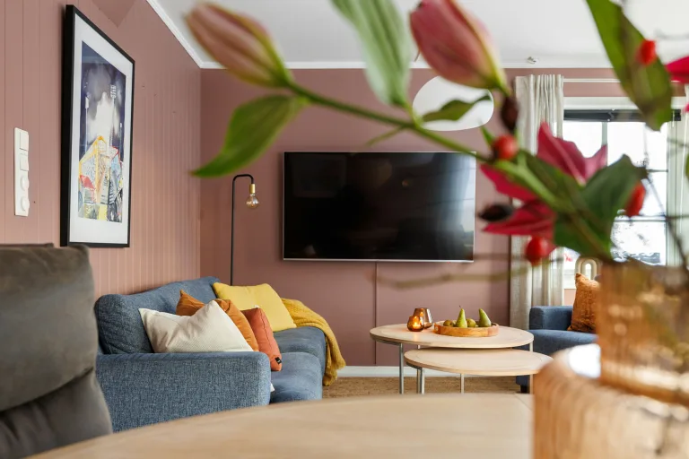 Decor Tips to Modernize Your Dated Home