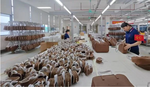 Custom Handbags: Designing the Perfect Blend of Style and Function